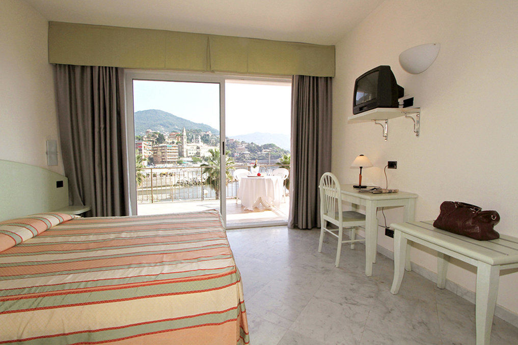 Hotel Elena Recco Dış mekan fotoğraf